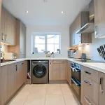 District Haven - Modern Comfort In Semesterbostad Cockermouth